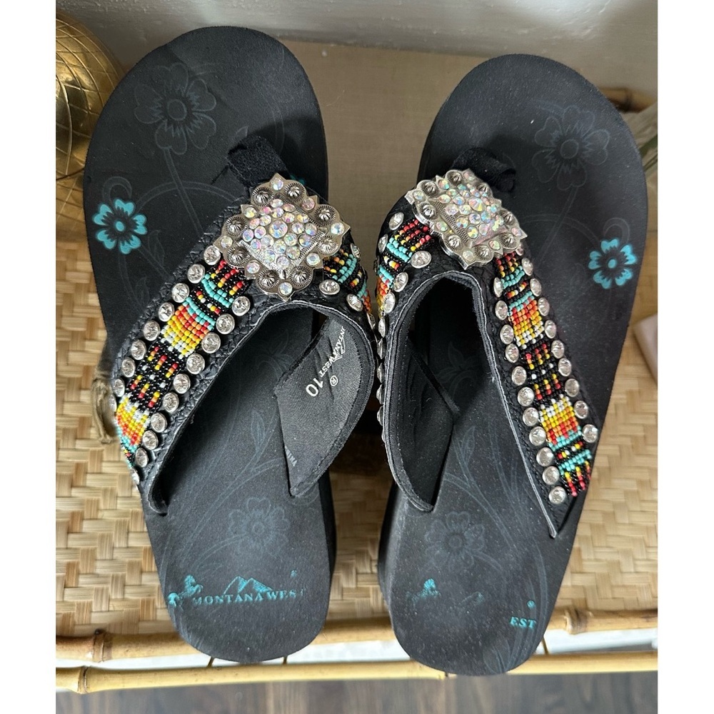 MONTANA WEST RED YELLOW BLUE BEADED FLIP FLOPS BLING - Picture 1 of 4
